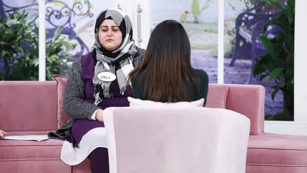 Esra Erol'da kan donduran itiraf! 12-15 yaşındaki kız kardeşlerin söyledikleri Türkiye’yi şok etti