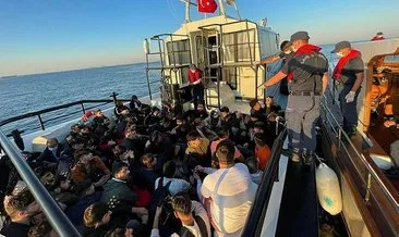 Akdeniz’de 300 kaçak göçmen kurtarıldı