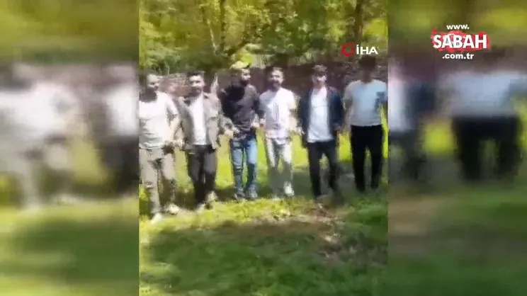 Diyarbakır'da terör örgütü propagandası içeren şarkıyla halay çeken 5 kişi gözaltına alındı | Video