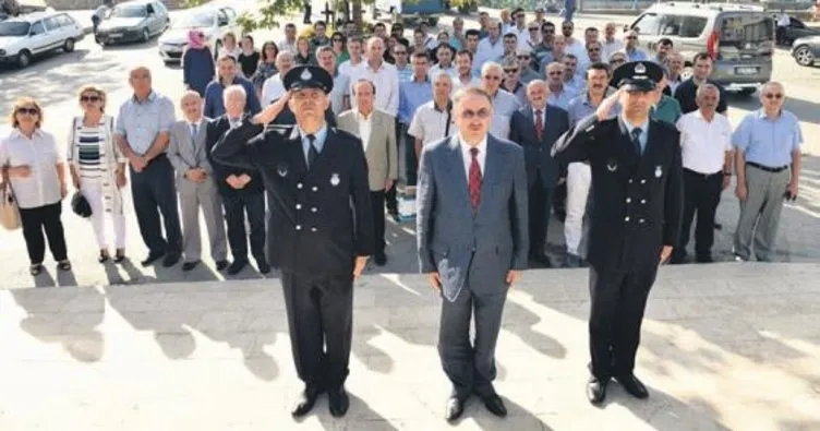 Mustafakemalpaşa Belediyesi 136’ncı kuruluş yıldönümünü kutladı