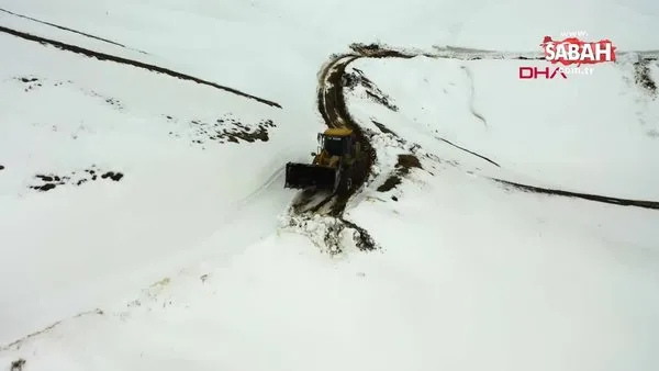 Van - İran sınırında 3 metreyi bulan karla mücadele sürüyor | Video