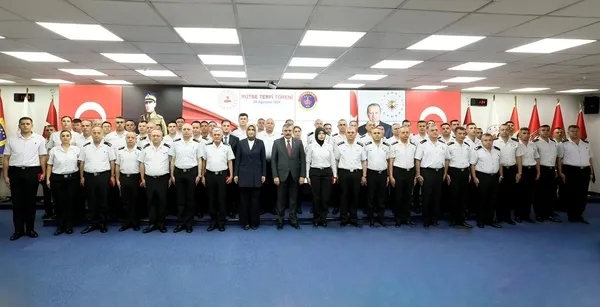bakan-ciftci-teroru-turkiyenin-gundeminden-cikarana-kadar-kararlilikla-calisacagiz-1787924338249.jpeg