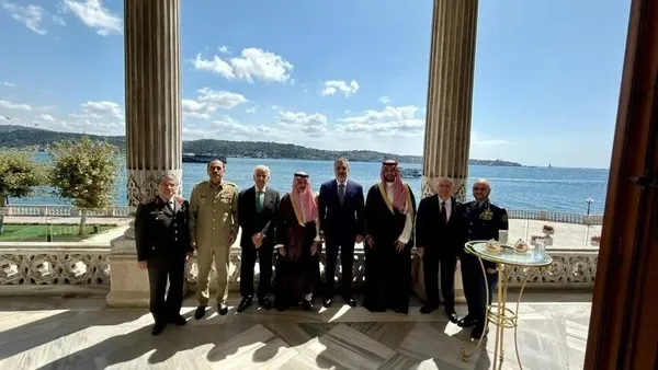 mekke-ittifakinda-turkiyenin-tarihi-rolu-sadece-katilimci-degil-oyunun-kurallarini-sekillendiren-aktor-1788848943790.jpeg