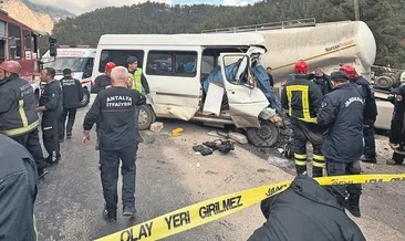 Otoyolda can pazarı: 7 ölü, 7 kişi yaralı #isparta