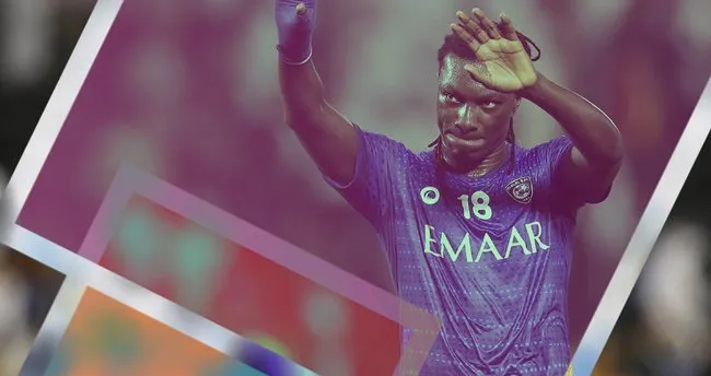 Galatasaray'ın eski yıldızı Bafetimbi Gomis’ten İzmir paylaşımı!