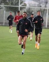 Sivasspor, G.Saray maçı hazırlıklarına başladı