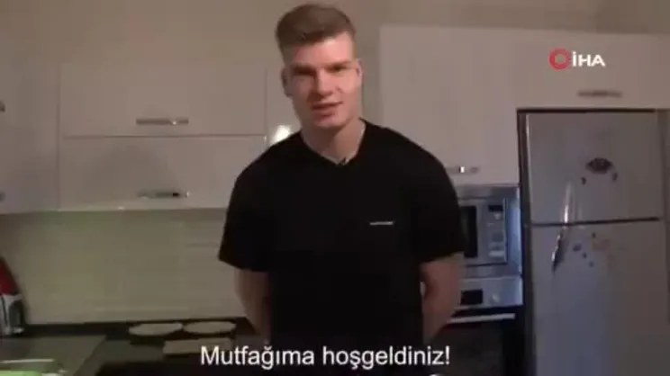 Sörloth'tan Uğurcan Çakır'a 'Norveç usulü' cevap!