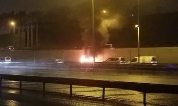 İstanbul Merter D-100’de otomobil alev alev yandı