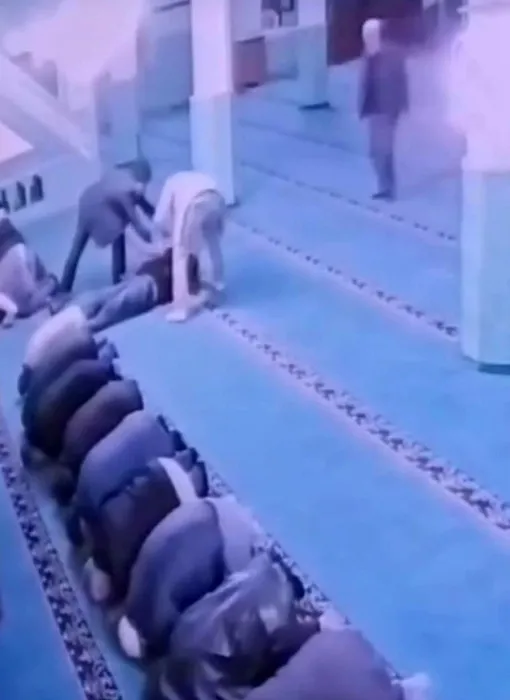 Namaz kıldığı sırada kalp krizi geçirdi: Acı haber geldi!