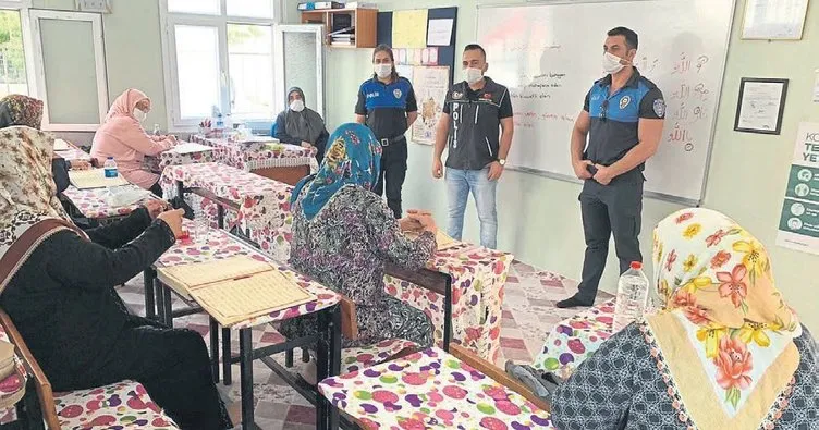 Polisten camide kadınlara seminer