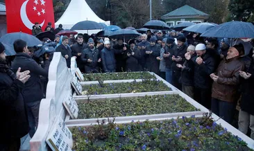 Eski Başbakan Erbakan anıldı