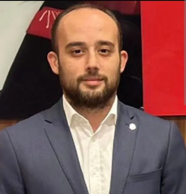 para-kulelerinde-bir-itiraf-daha-chp-eski-il-basin-danismani-poyraz-paralari-fatih-keles-getirdi-1791210075652.jpg
