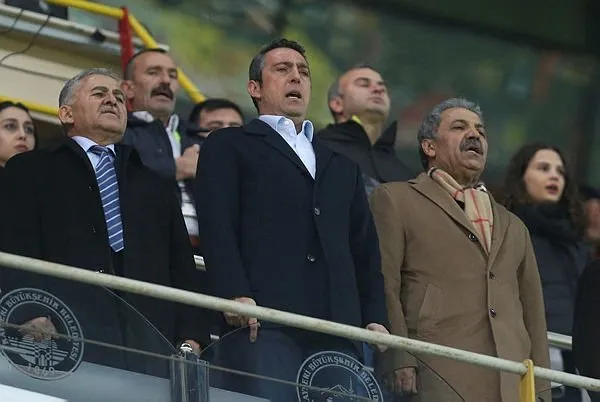 Ali Koç, Fenerbahçe’yi bekleyen büyük tehlikeyi açıkladı