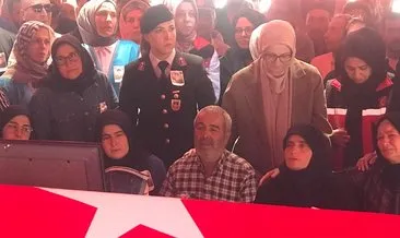 “Oğlumun cenazesi değil düğünü bugün, Benim oğlum artık Türkiye’nin oğlu oldu” #balikesir