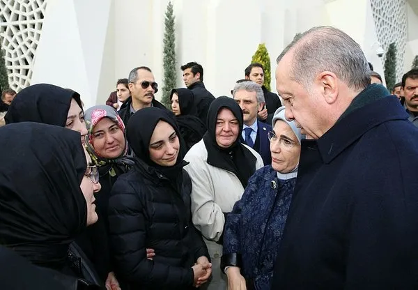 Ünlü iş adamı son yolculuğuna uğurlandı
