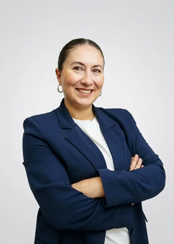 dizi-aliskanliklarimiz-degisiyor-uzun-sureli-yapimlar-izleyiciyi-kaciriyor-1792333870818.jpg