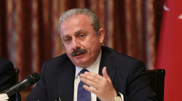 tbmm-baskani-sentoptan-izlandaya-1915-olaylari-icin-cagri-soykirimdan-bahsetmek-mumkun-degildir-1621267854822.jpg TBMM Başkanı Şentop'tan, İzlanda'ya 1915 olayları için çağrı: Soykırımdan bahsetmek mümkün değildir