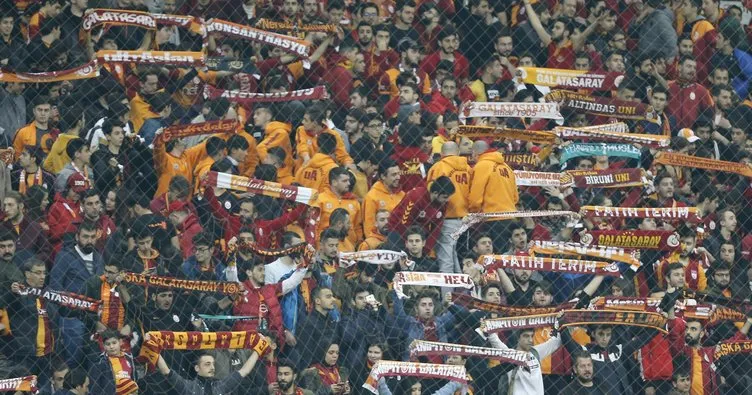 Galatasaray taraftarı hazırlıklarını tamamladı! Tema: Ağlama