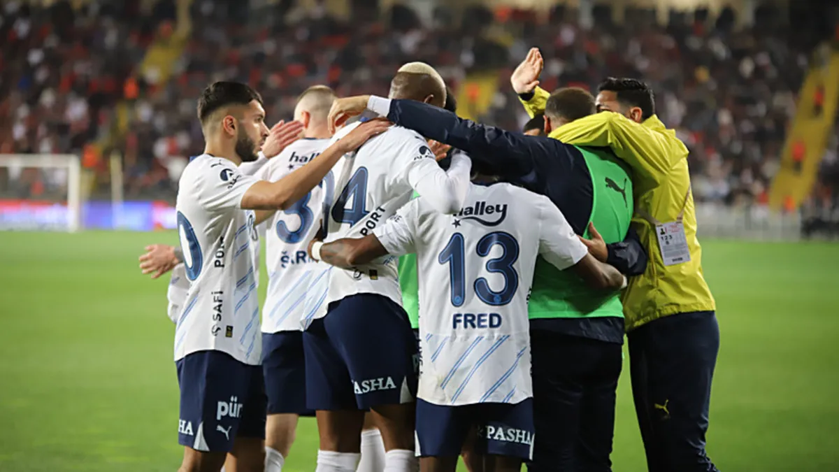 Fenerbahçe'de dikkat çeken '10 dakika' detayı! Jose Mourinho dokunuşu yaptı...