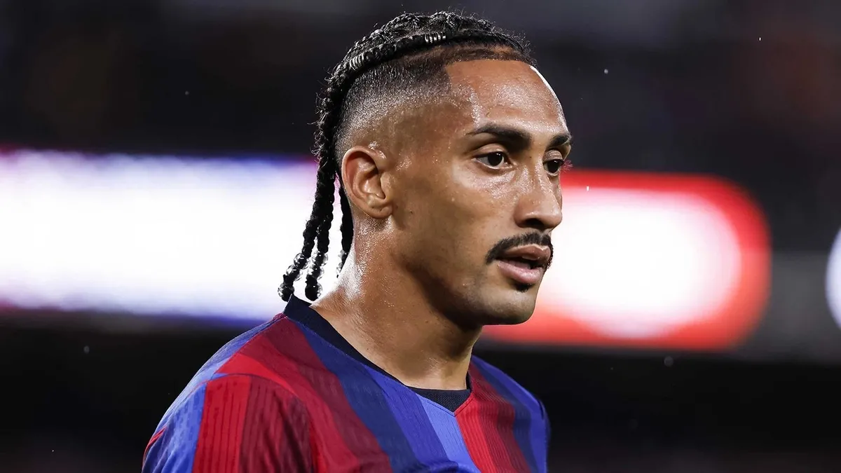 Galatasaray'ın rakibi Barcelona'da Raphinha şoku