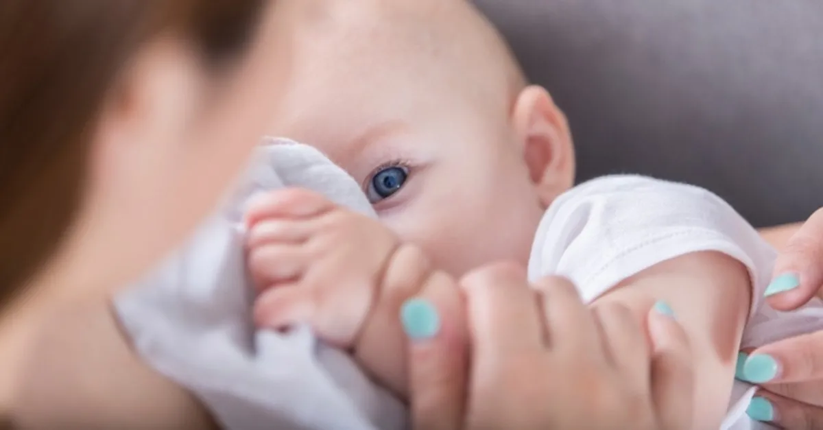 anne sutu ile beslenen bebek neden ishal olur emziren anne ne yerse bebek ishal olur saglik haberleri