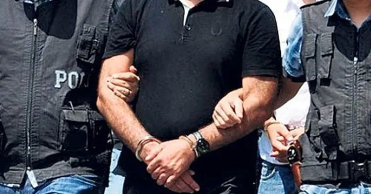 İzmir’de FETÖ operasyonu: 25 tutuklama
