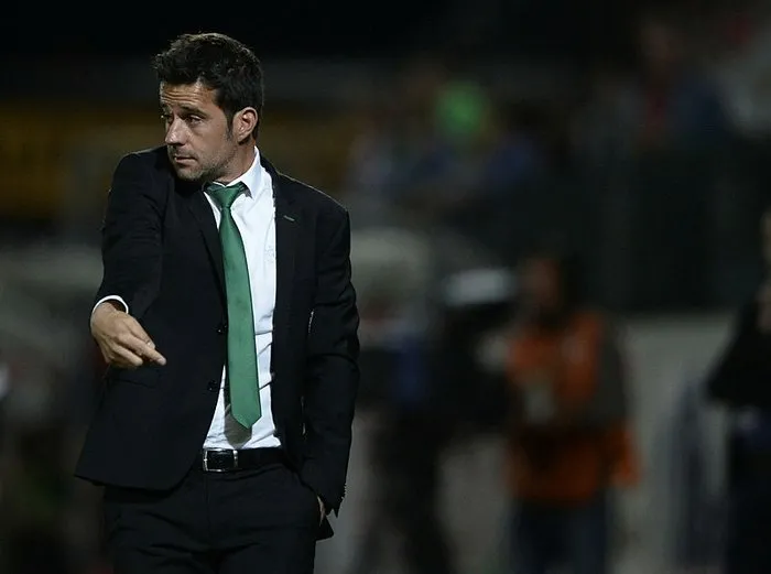 son dakika herkes benitez derken fenerbahce de teknik direktorluk icin surpriz aday yillar sonra yeniden son dakika spor haberleri