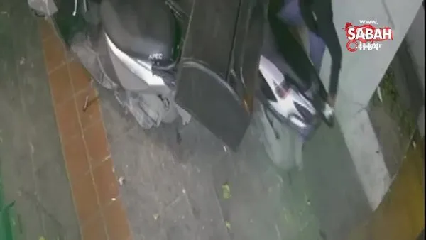 Motosiklet ve elektrikli bisiklet çalan şüpheli önce kameralara sonra polise yakalandı | Video