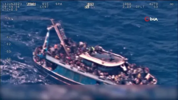 Yunanistan’da göçmen gemisinin batmadan önce çekilen görüntüleri paylaşıldı! Faciada ölü sayısı 82’ye yükseldi | Video