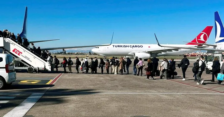 THY’nin deprem bölgesinden tahliye seferleri devam ediyor