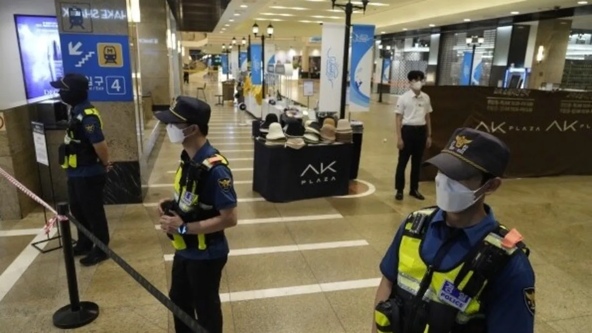 Güney Kore’de tüyler ürperten cinayet: Öğretmen öğrencisini bıçakladı Güney Kore’de tüyler ürperten cinayet: Öğretmen öğrencisini bıçakladı