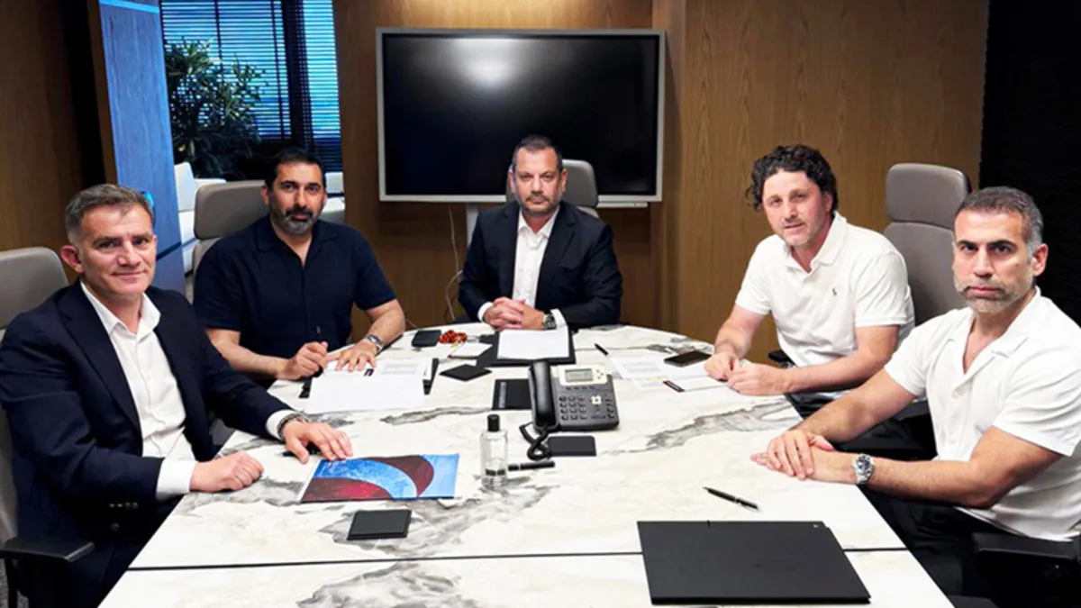 Trabzonspor’da yeni sezon zirvesi gerçekleşti! Trabzonspor’da yeni sezon zirvesi gerçekleşti!