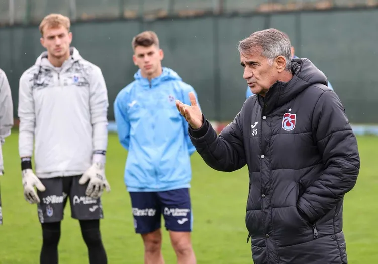 Son dakika haberi: Galatasaray - Trabzonspor maçı öncesi muhtemel 11’ler belli oldu! Oyunculara galibiyet primi kararı...