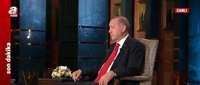 son-dakika-atv-a-haber-a-para-a-news-gundem-ozel-ortak-yayini-baskan-erdogandan-onemli-aciklamalar-1667415939653.jpg SON DAKİKA | Tahıl krizi nasıl çözüldü? Başkan Erdoğan canlı yayında açıkladı: Dün aradım bugün tahıl koridorunu açtılar