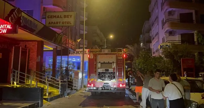 Alanya’da apart otelde çıkan yangın söndürüldü