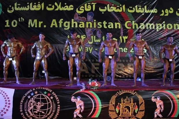Afganistanlı vücut geliştirmeciler hayran bıraktı