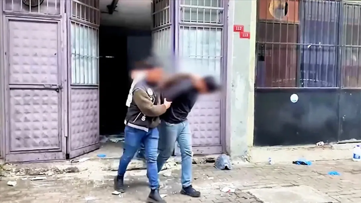 Bakan Yerlikaya duyurdu! Zehir tacirlerine darbe: 2 ton 680 kilogram… Bakan Yerlikaya duyurdu! Zehir tacirlerine darbe: 2 ton 680 kilogram…