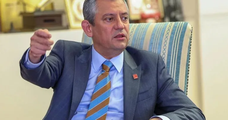 Sesini çıkaran partiden atılıyor