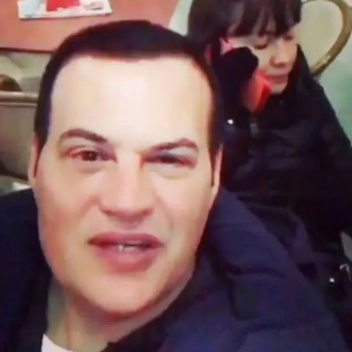 Hakan Peker hastaneye kaldırıldı Son Dakika Magazin Haberleri