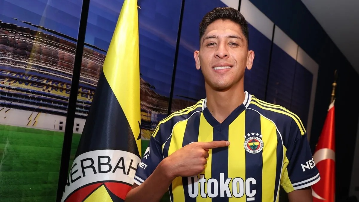 Fenerbahçe, Edson Alvar... </div>
<div class=