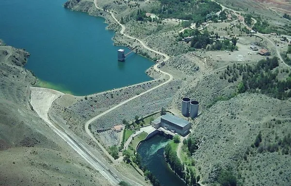 kirikkale-valiliginden-kizilirmak-nehri-uyarisi-1787150098040.jpg