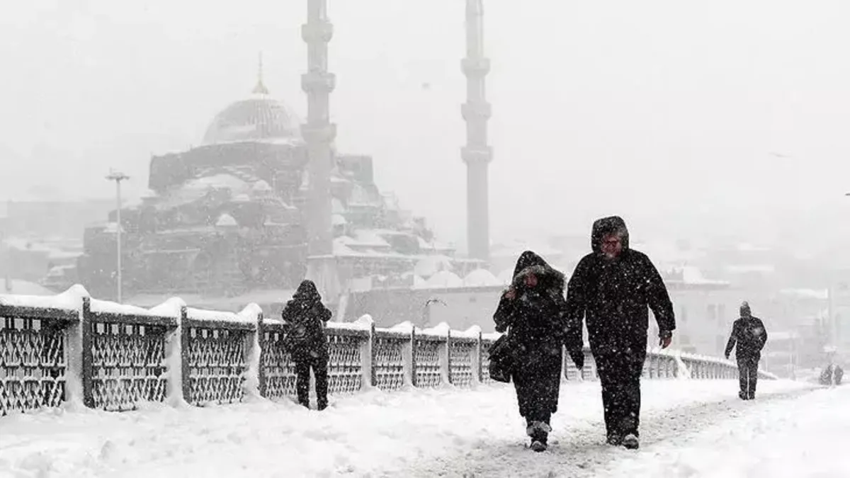 İstanbul'a Kar Ne Zaman Yağacak? Uzman Tarih Verdi: 20 Ocak