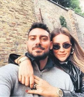 Herkesin hayalini onlar yaşıyor: Mutlu evliliğin formülünü bulan o isimler!