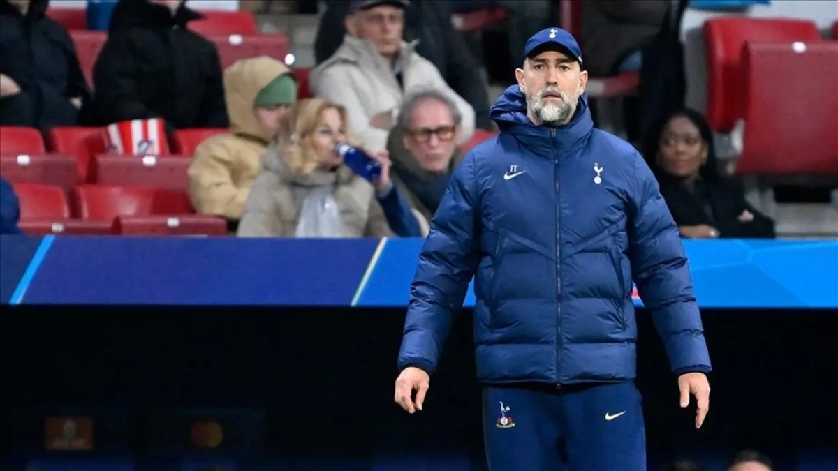 Tottenham, Tudor’u görevden aldı