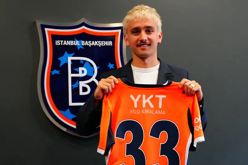 Süper Lig'de transfer rüzgarı! İşte resmen açıklanan tüm imzalar (2026-2027)