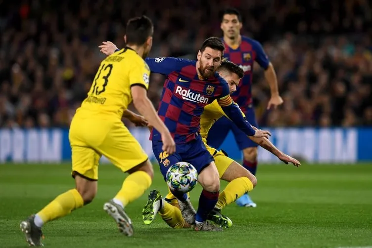 Lionel Messi, bir kez daha Şampiyonlar Ligi tarihine geçti! Borussia Dortmund'a attığı golle...