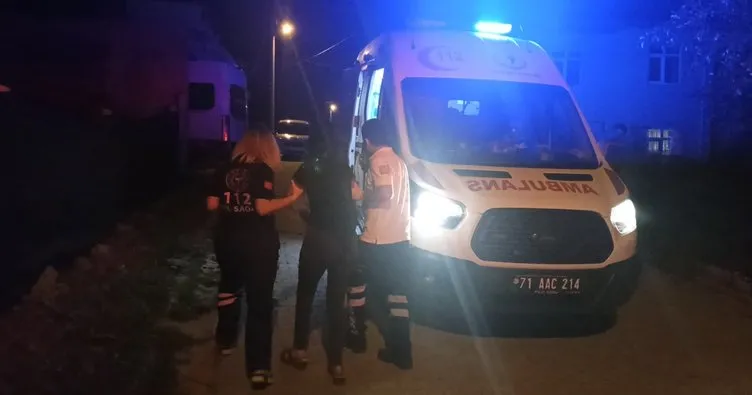 Kavga eden karı koca birbirini yaraladı