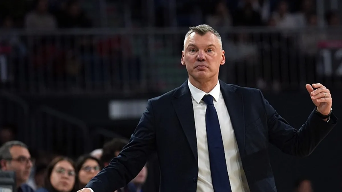 Ertelenen Paris Basketbol-Fenerbahçe Beko maçının tarihi belli oldu! Ertelenen Paris Basketbol-Fenerbahçe Beko maçının tarihi belli oldu!