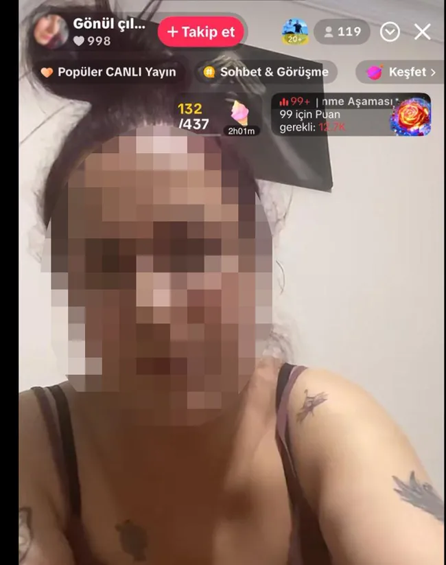 tiktok-rezaleti-bitmek-bilmiyor-mustehcen-goruntuler-teror-yayinlari-dini-degerleri-asagilama-tiktoka-ne-zaman-1746615887052.jpg TikTok rezaleti bitmek bilmiyor! Müstehcen görüntüler, terör yayınları, dini değerleri aşağılama! TikTok'a ne zaman 'dur' denilecek?