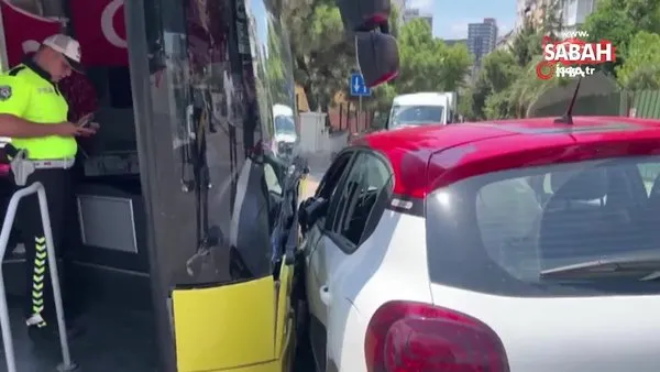 Kadıköy'de İETT otobüsü ile otomobil çarpıştı: 3 yaralı | Video